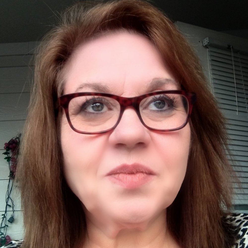 Meet your Posher, Teresa